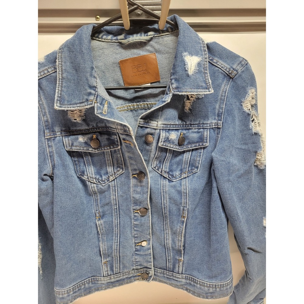 BBJ Los Angeles Distressed Denim Jacket Womens Medium‎ Blue Trucker Style